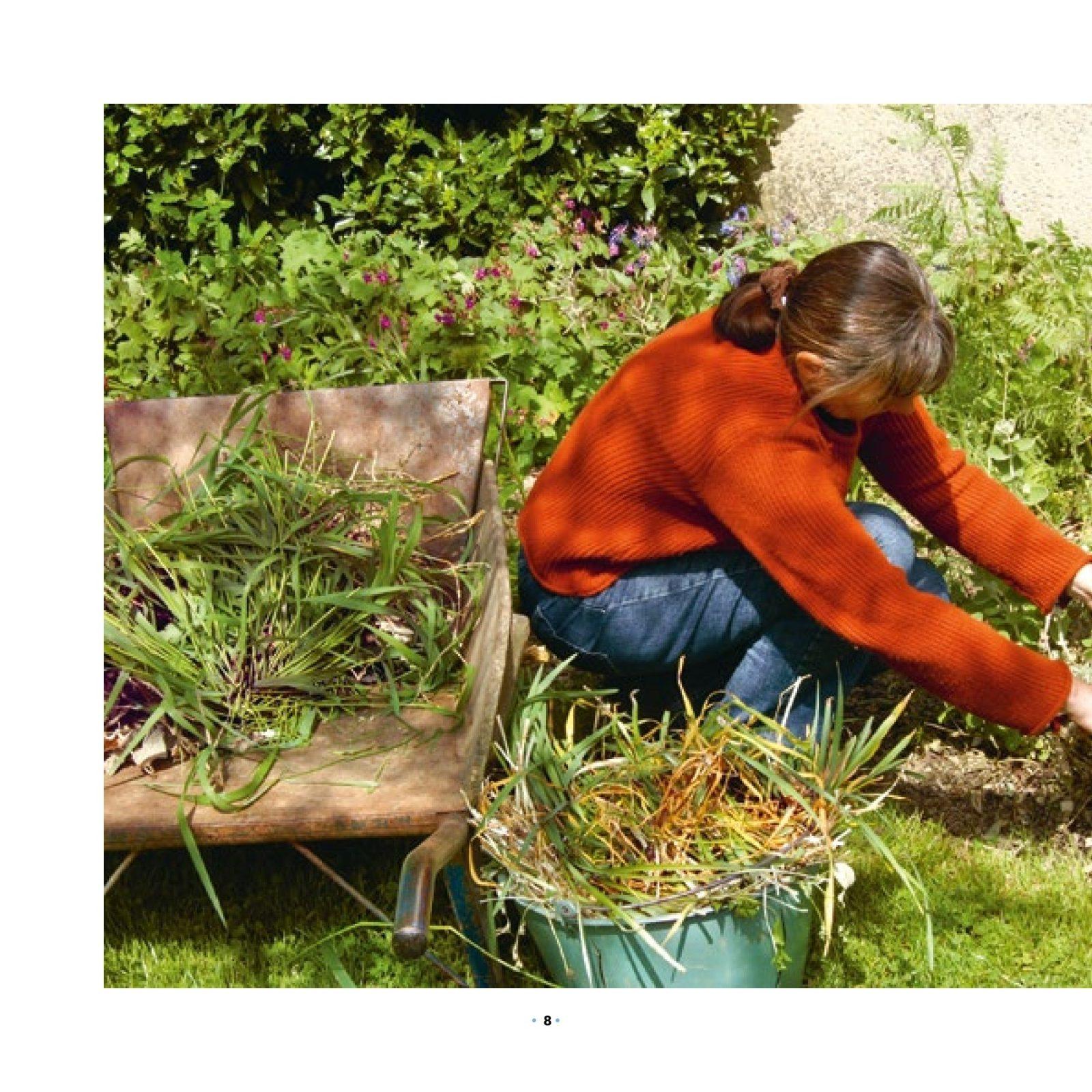 Inside illustration from Making the Most of My Green Waste in the Garden by Denis Pépin